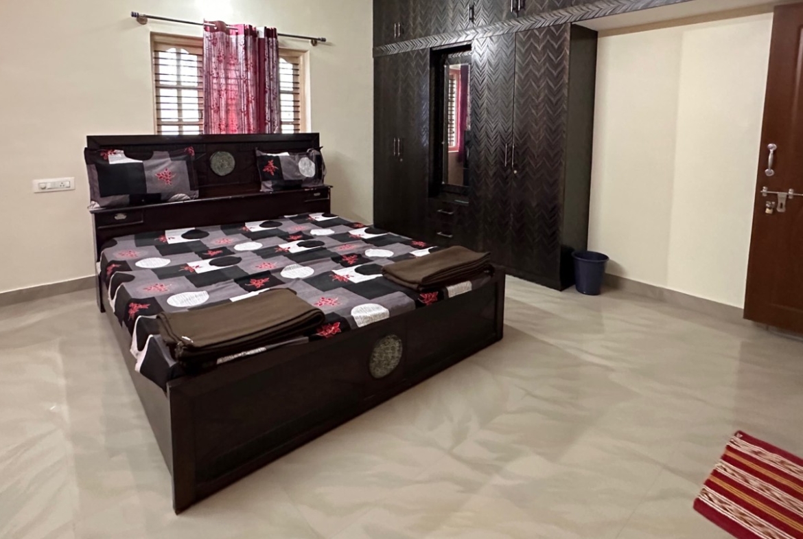 KMS Farmhouse