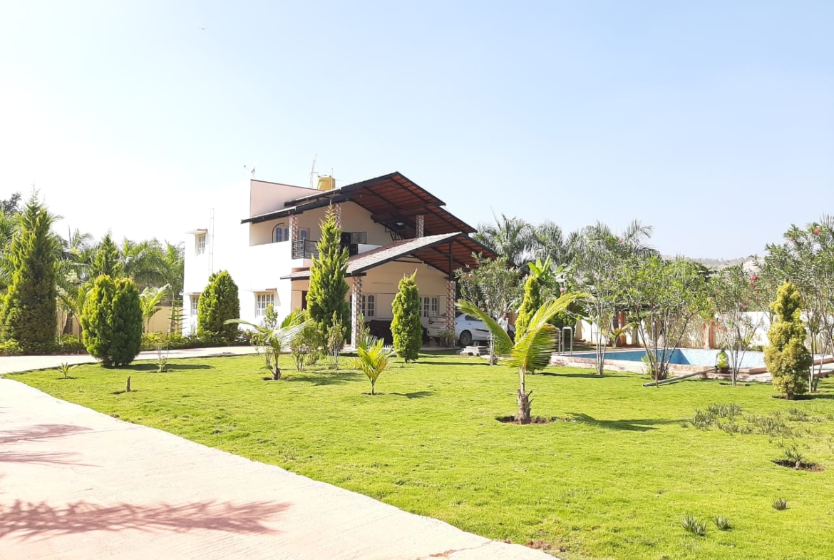 KMS Farmhouse