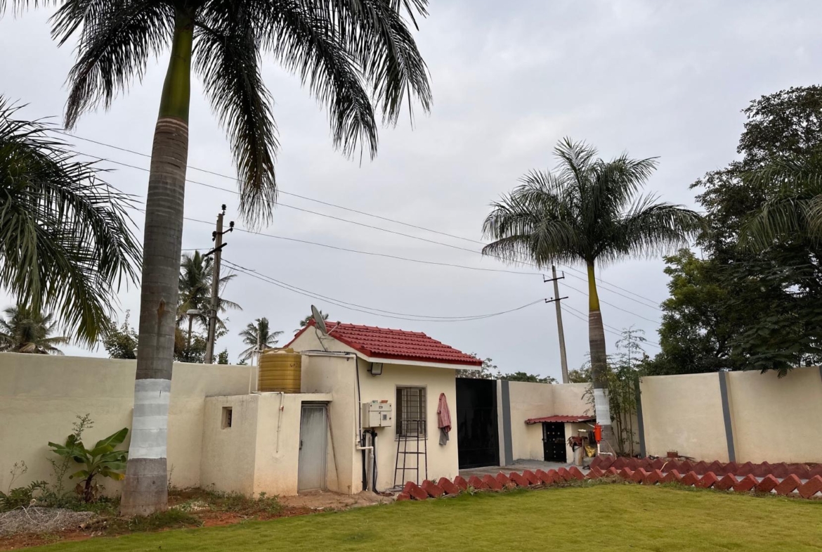 KMS Farmhouse