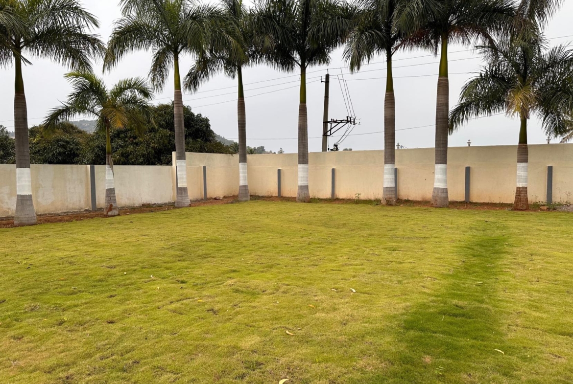 KMS Farmhouse