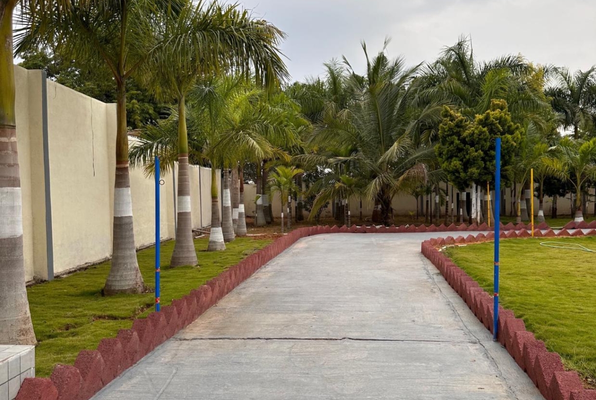 KMS Farmhouse Road