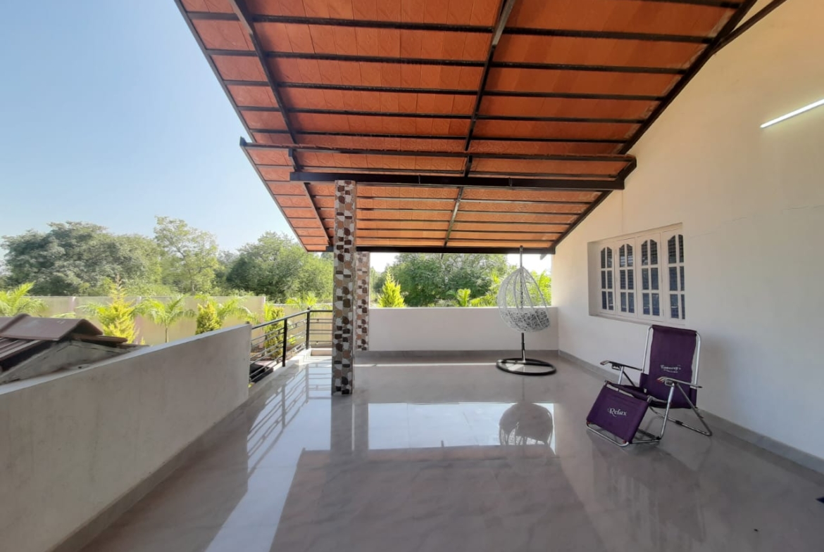 KMS Farmhouse