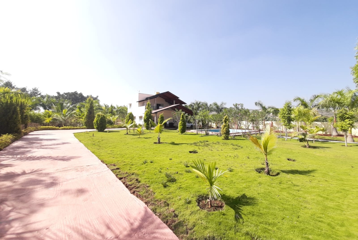 KMS Farmhouse