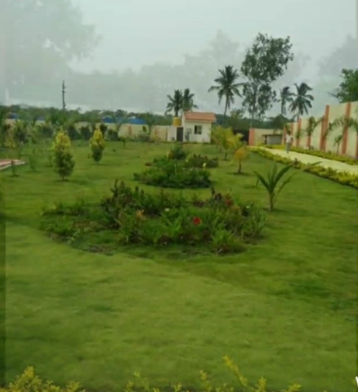 KMS Farmhouse